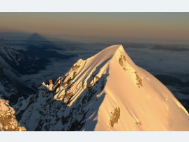 Sonnenaufgang auf dem Montblanc (Bilder: ARTE France / © ARTE France/Grand Angle Productions/Ethic prod 2015)