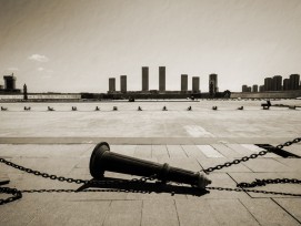 Ordos City, Chinas grösste Geisterstadt (Uday Phalgun, CC BY 2.0 über Wikimedia Commons)