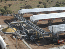 Die drei Kollektoren des Kraftwerks von Ait Baha sind 200 Meter lang und über 10 Meter hoch.  (Foto: Airlight Energy)