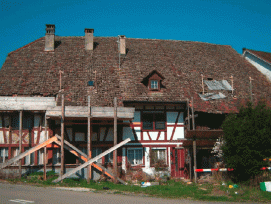 Die im September 2015 abgebrochene "Fröschegrueb" muss originalgetreu wieder aufgebaut werden. (ZVH/zvg)