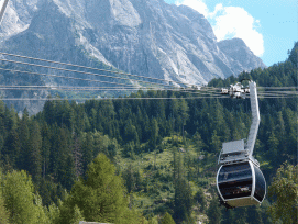 1/4 Rundum erneuert präsentiert sich die Albigna-Seilbahn im oberen Bergell. (Bilder: EWZ)