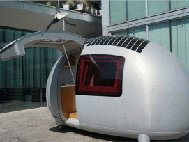 (1/4) Das Ei ist erstmals in der Schweiz gelandet: Das energieautarke Mikrohaus Ecocapsule anlässlich des 10. SwissECS. (Bilder: Gabriel Diezi)