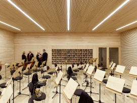 Platz 1 2016: 1: Pfarrhaus in Krumbach von Bernardo Bader Architekten, Bechter Zaffignani Architekten ZT, Architekturbüro DI Hermann Kaufmann ZT (Adolf Bereuter)