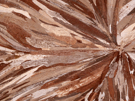 Strangguss-Kupferscheibe in der Reinheit von ≥ 99,95%, makrogeätzt zur Verdeutlichung der inneren kristallinen Strukturen ∅ ≈83 mm. Zwecks Konservierung lackiert. Man sieht deutlich die von Außen nach Innen verlaufende Kristallisation.  (Alchemist-hp (pse