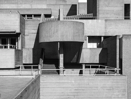 Am National Theatre in London scheiden sich die Geister: für die eine hässliche Ansammlung von Betonklötzen, für andere eine Architekturikon. (Simon Phipps / Museum im Bellpark)(Simon Phipps / Museum im Bellpark)