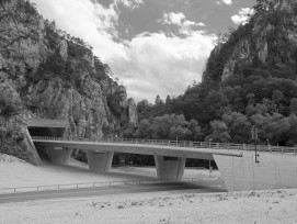 Autobahnbrücke der Transjurane bei Choindez JU.