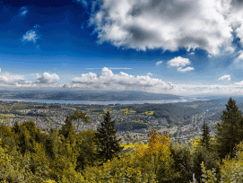 Zürichsee von der Felsenegg aus gesehen.