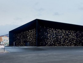 Der Hyundai-Pavillon an den Olympischen Winterspielen in Pyeongchang in Südkorea ist mit einer superschwarzen Farbe angestrichen.