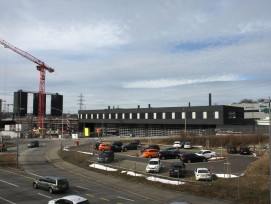 Der neue Autobahnwerkhof Bern mit den markanten drei Silos im März 2018.