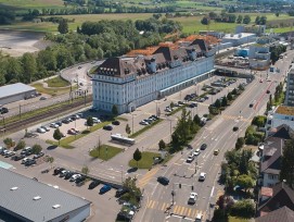 Das Usego-Areal mit dem markanten Altbau (Bildmitte).