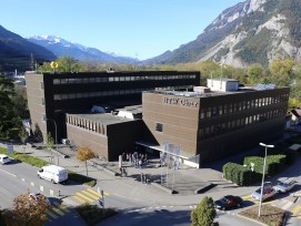 Das Hauptgebäude der Hochschule für Technik und Wirtschaft HTW.