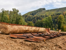 Aufnahme von November 2018: Nach und nach werden die Tanks auseinandergenommen und schliesslich ganz zerlegt.