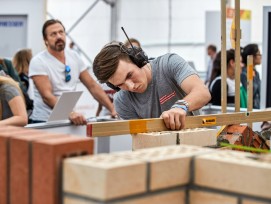 Jérôme Hug, Schweizer Meister im Mauern.