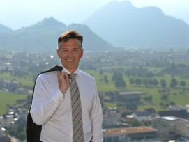 Hans Wicki ist FDP-Ständerat des Kantons Nidwalden und Präsident von Bauenschweiz. Landesweit bekannt wurde er 2018 durch seine Bundesratskandidatur.