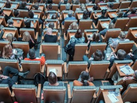 Aula, Symbolbild