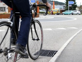 Rutschsicherheit auch für Fahrradfahrer.