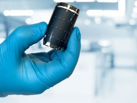 Mit der neusten Version hat die Empa einen Effizienz-Weltrekord für flexible Solarzellen aufgestellt. 