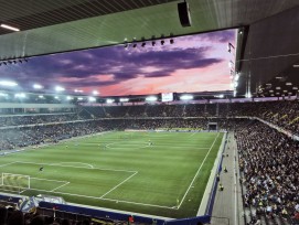 Das Stade de Suisse weist drei offene Seiten auf.