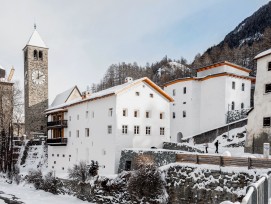 Das neue Muzeum Susch schafft eine Oase der Atmosphäre, inspiriert von der Verbindung aus Kunst, Landschaft und Architektur.