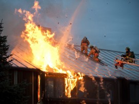 Brand Feuerwehr Symbolbild