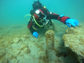 Erosionskante Thunersee Pfahlbauten