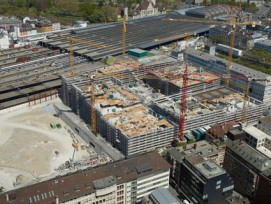 Bei Grossprojekten, hier die Europaallee beim Hauptbahnhof, decken die Gebühren für die Baubewilligung in der Stadt Zürich meist die Kosten. Bei kleineren Bauvorhaben ist dies nicht immer der Fall.