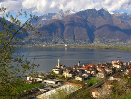 Das malerische Gambarogno am Lago Maggiore wird von einer einspurigen Eisenbahnlinie durchschnitten. Künftig sollen hier noch mehr Güterzüge verkehren.
