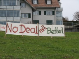 No Deal: Ende 2011 gingen die Bettwiler gegen eine geplante Asylunterkunft des Bundes auf die Barrikaden. Nun soll die Militäranlage abgerissen werden.