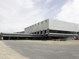 Gemeinsam für mehr Bewegung: Bern und Köniz haben gemeinsam zwei Dreifachturnhallen gebaut.