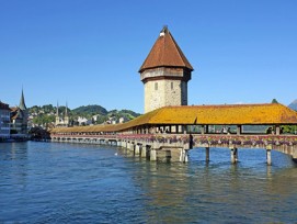 Ansicht der Luzerner Kapellbrücke.
