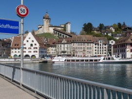 Schaffhausen mit Munot, Rhein & MS Munot