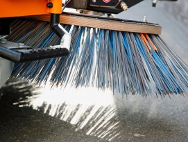 Symbolbild Nilfisk-Kehrmaschine - Trends und Herausforderungen in der Kommunaltechnik-Branche