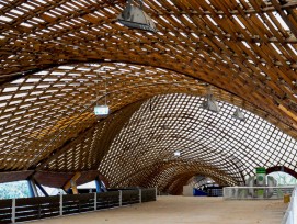 Die Multihalle in Mannheim ist bis heute die grösste freitragende Holzgitterschalenkonstruktion der Welt.