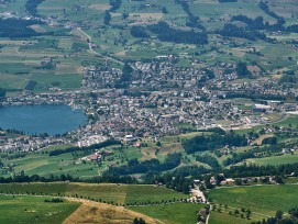 Luftbild von Küssnacht im Kanton Schwyz.