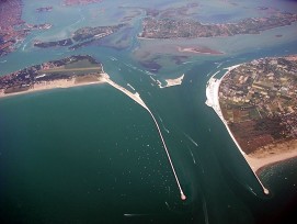 Luftansicht des «MOSE»-Hochwasserschutzprojekts in Venedig