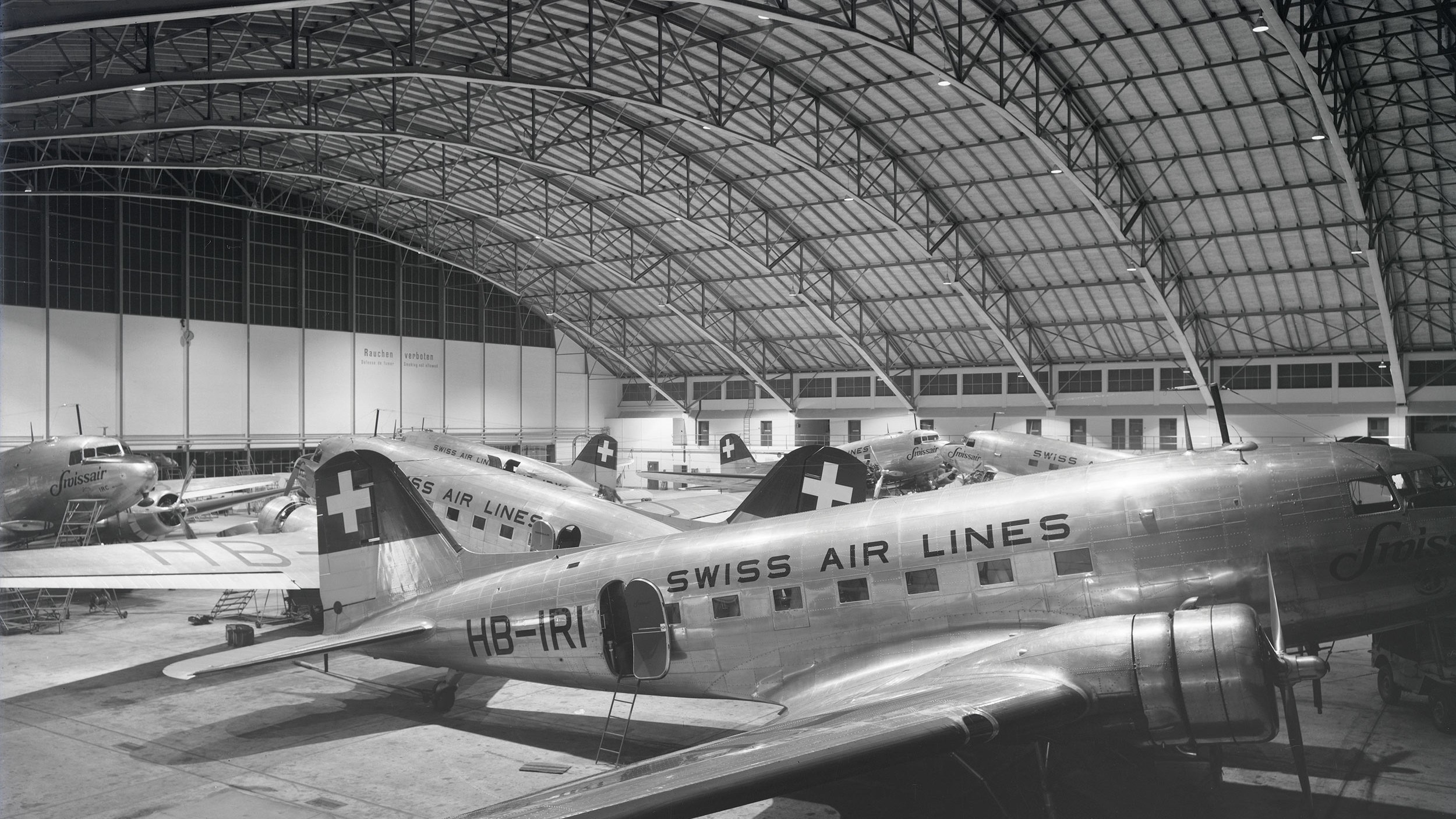 Bogenhangar um 1947