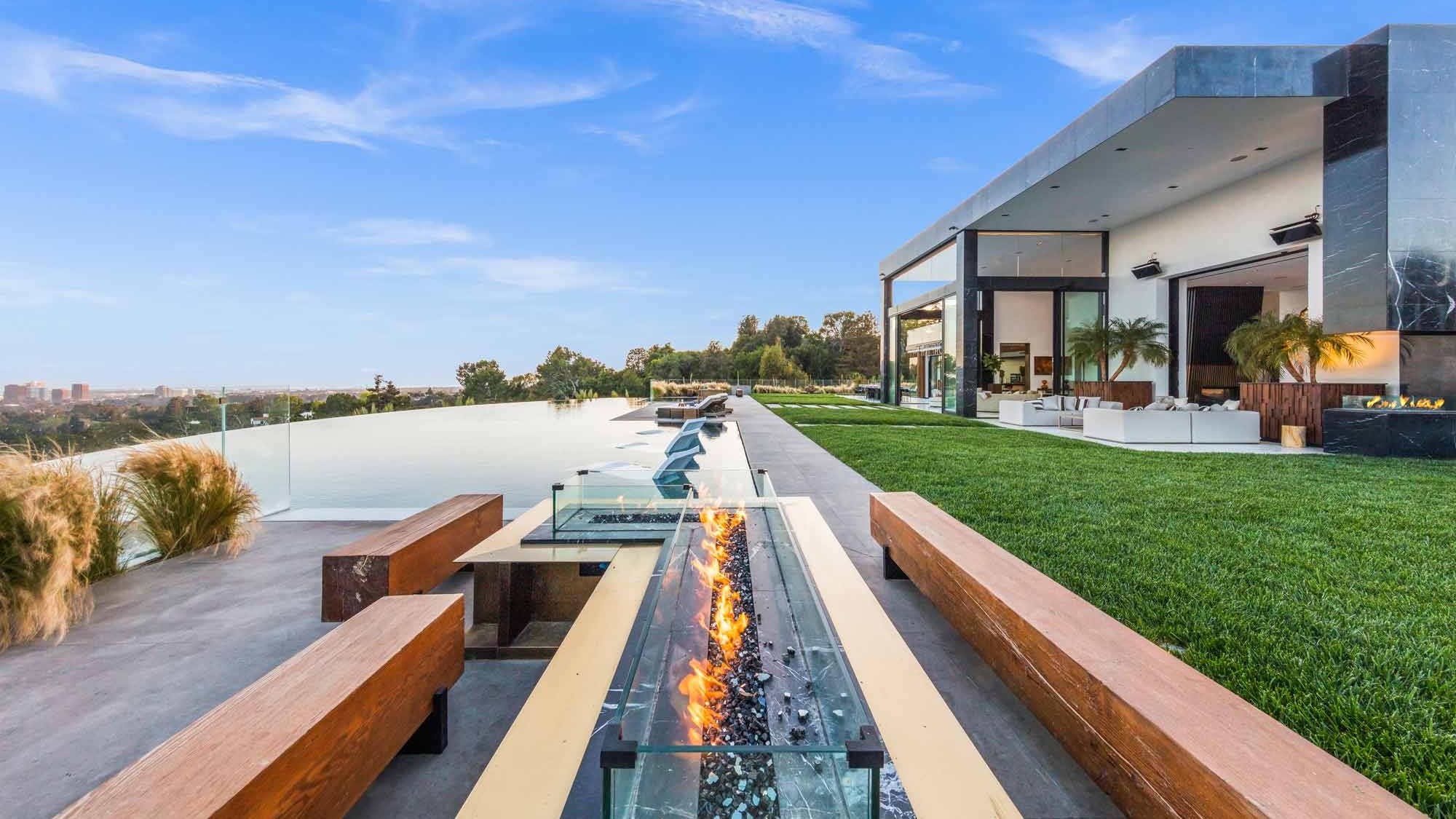 Palazzo Di Vista Terrasse mit Infinity-Pool