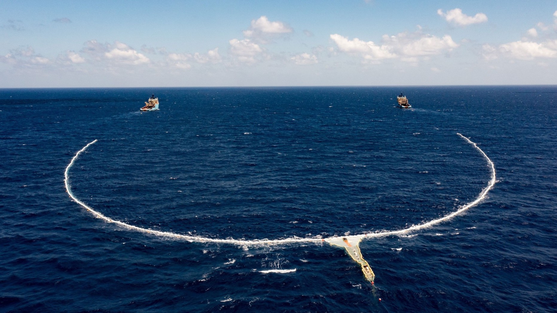 The Ocean Cleanup, System 002, im Einsatz für Tests