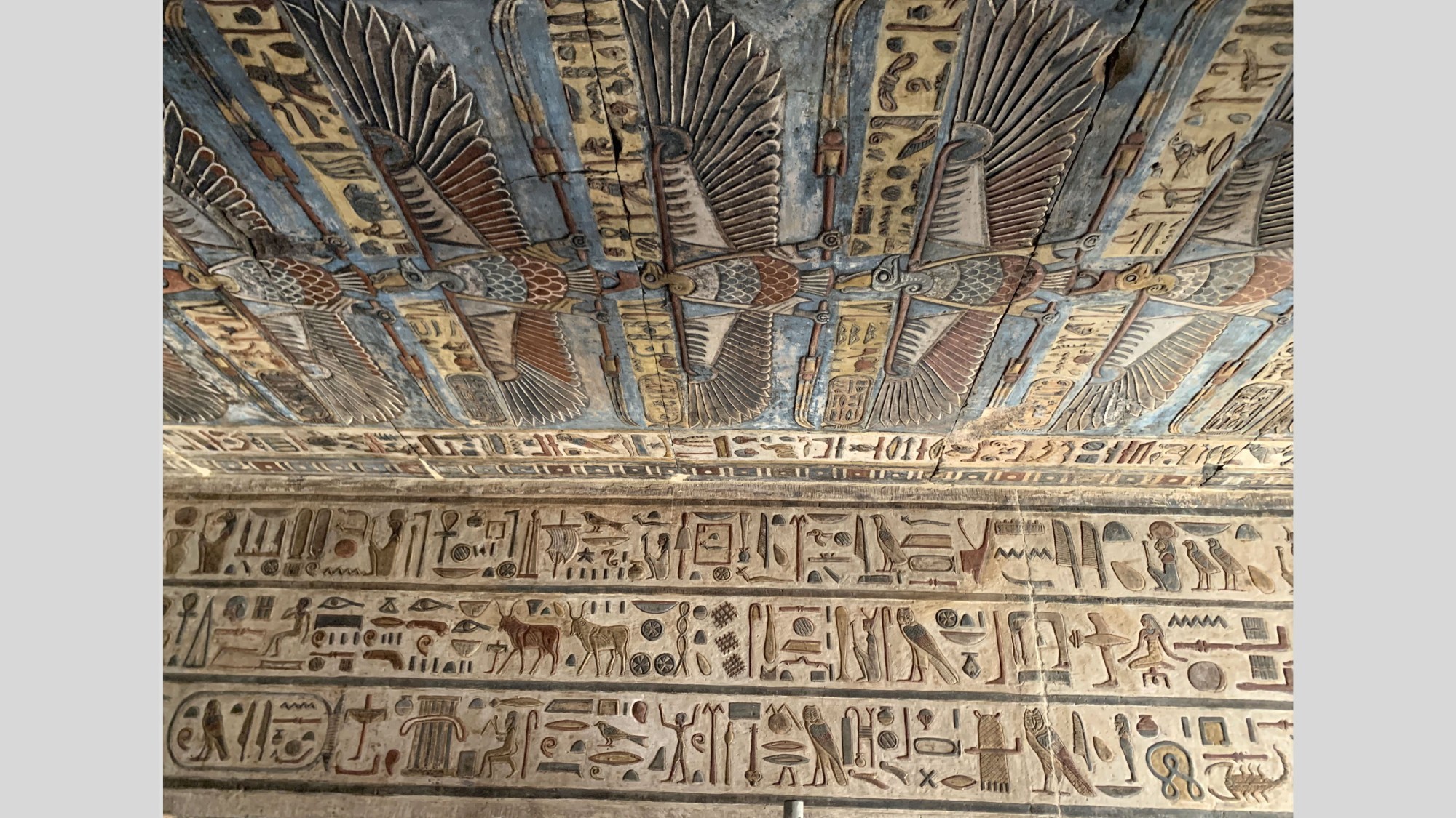Deckengemälde im Tempel von Esna