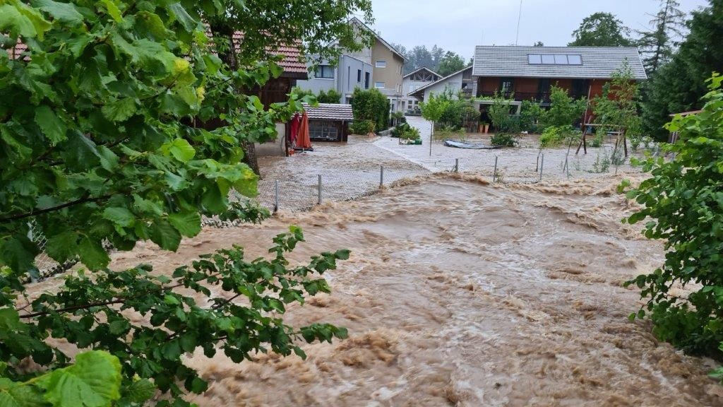Überschwemmung in Vordemwald AG