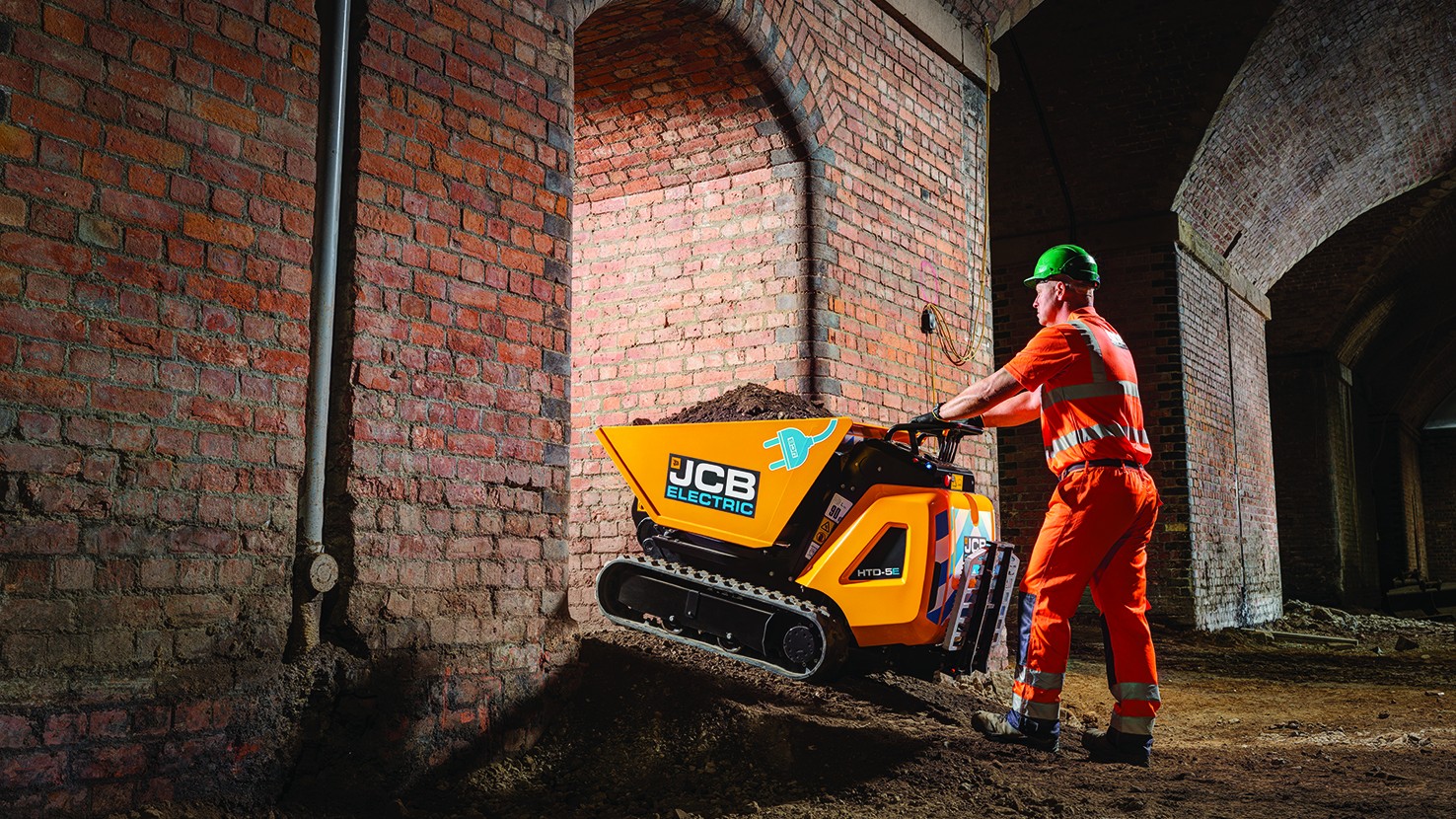 JCB_01