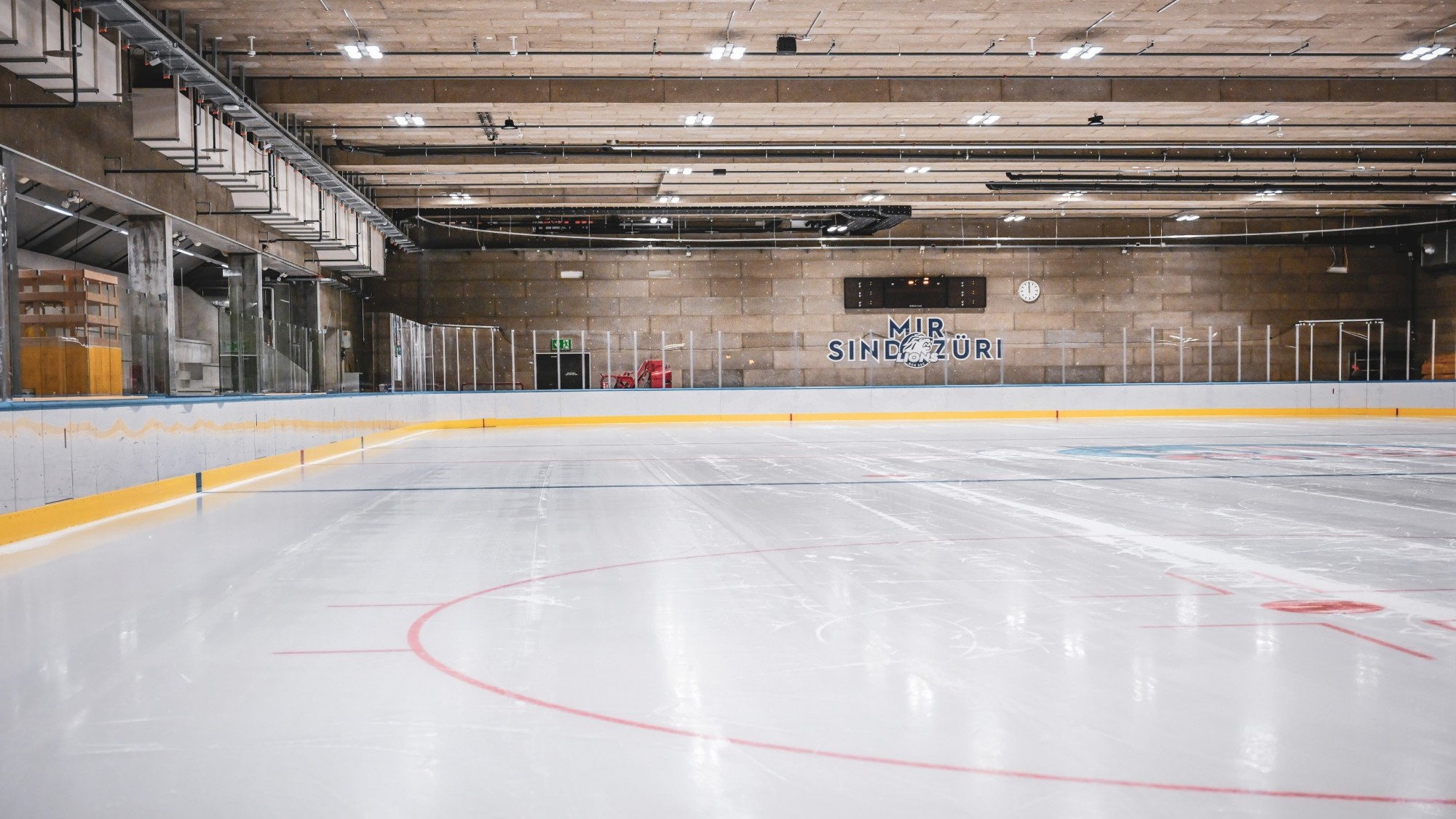 Trainingshalle in Swiss Life Arena