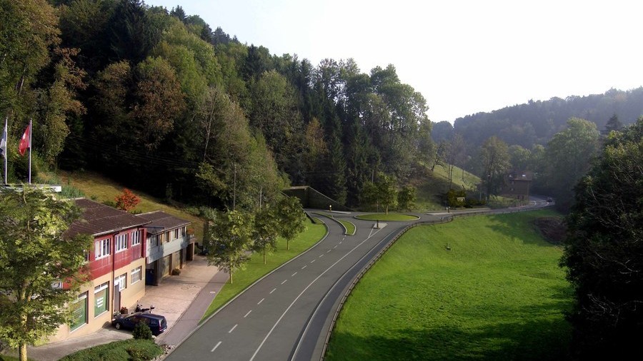 Umfahrung Unterägeri Beginn Entlastungstunnel in Neuägeri