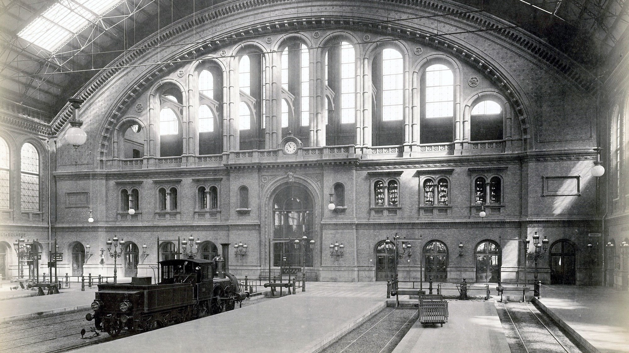 Ende der Perrons im Anhalter Bahnhof