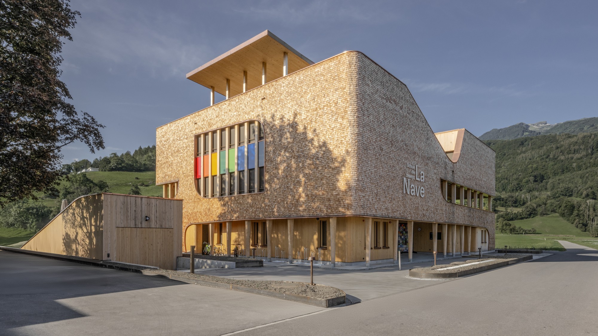 Schule La Nave in Buchs SG von aussen.
